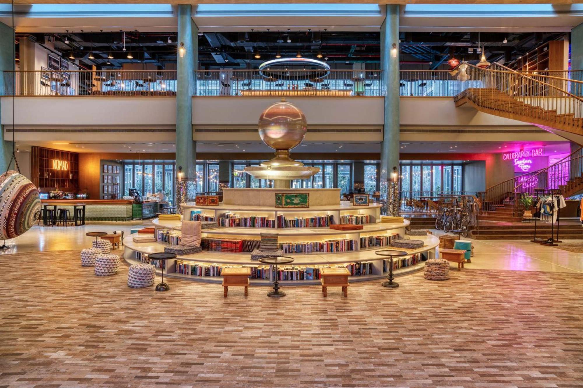 25Hours Hotel Dubai One Central Exteriér fotografie The Library at the Hotel